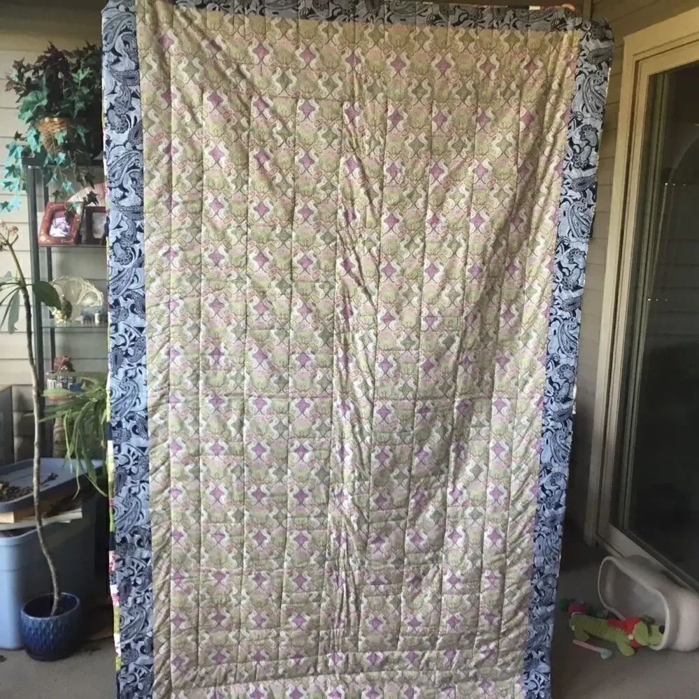 Handmade Quilt 46” x 77” - Picture 11 of 15